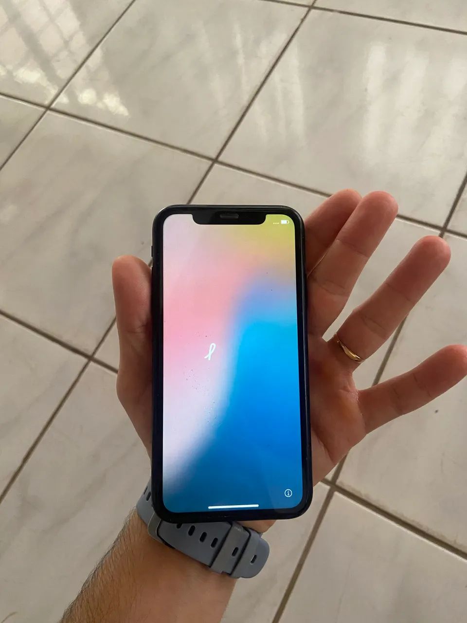 iPhone XR 64G - Foto 4