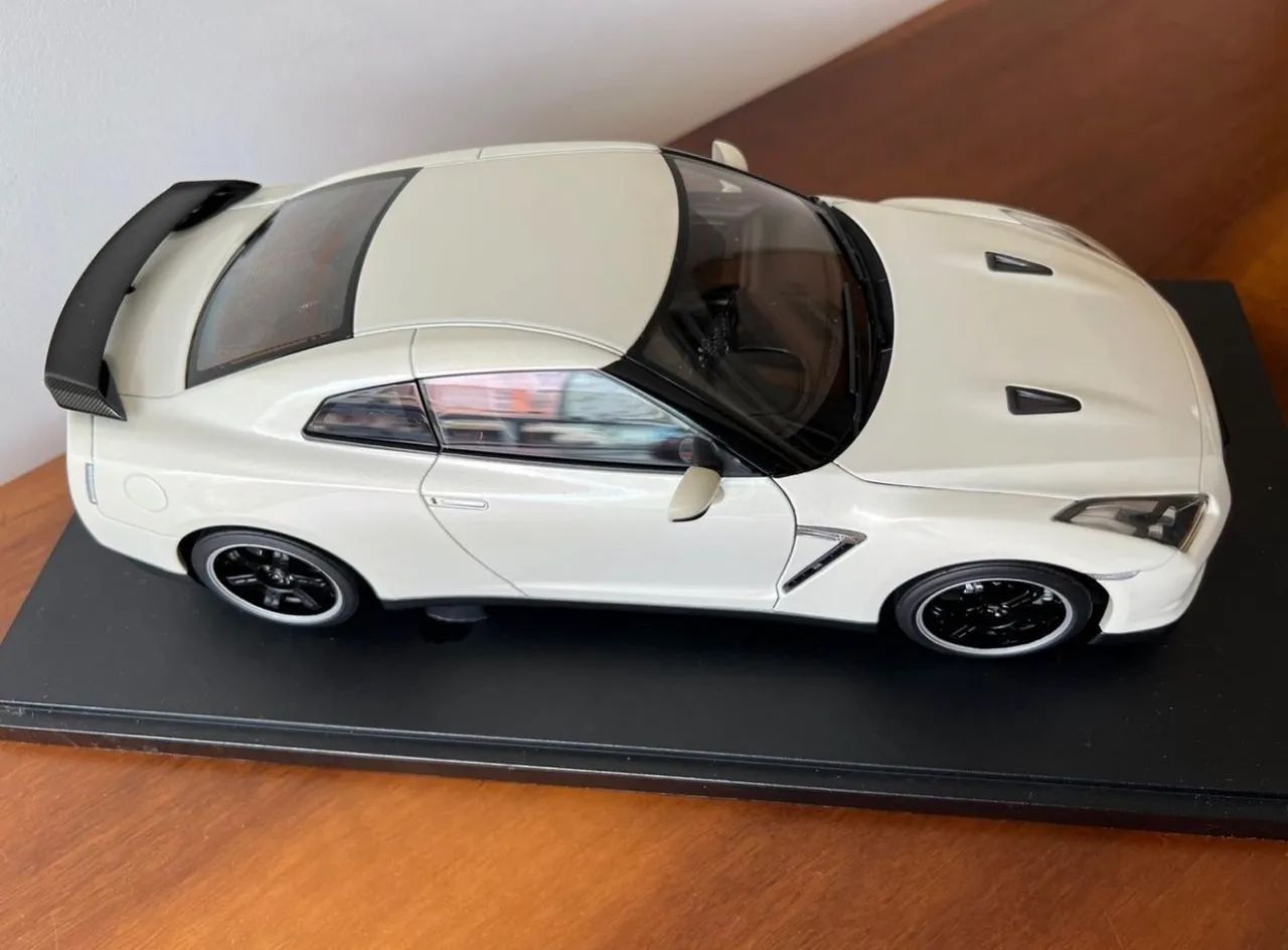 Nissan Gtr r35 autoart 1/18 - Hobbies e coleções - Campo Grande