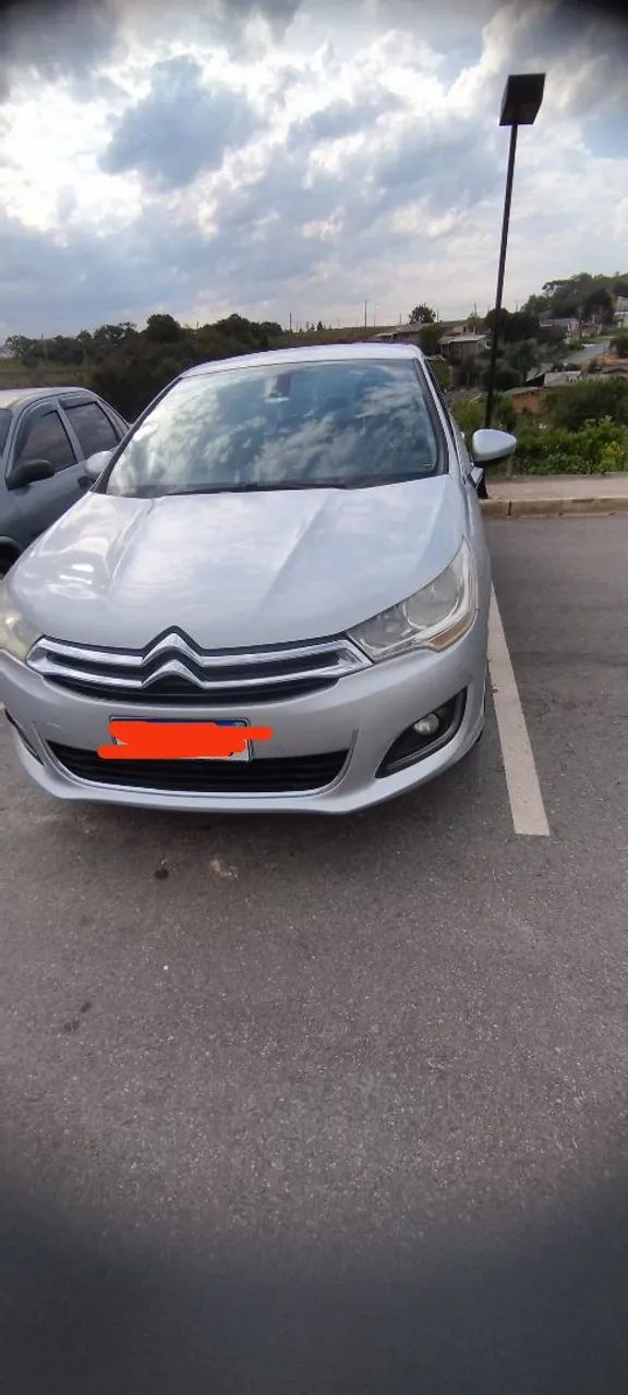 Citroën C4 C4 LOUNGE Exclusive 1.6 Turbo 4p Aut. 2014