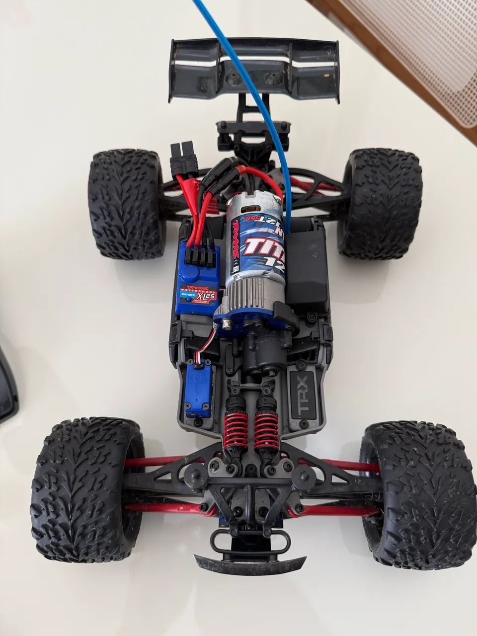 Traxxas E-Revo 1/16 - Foto 2