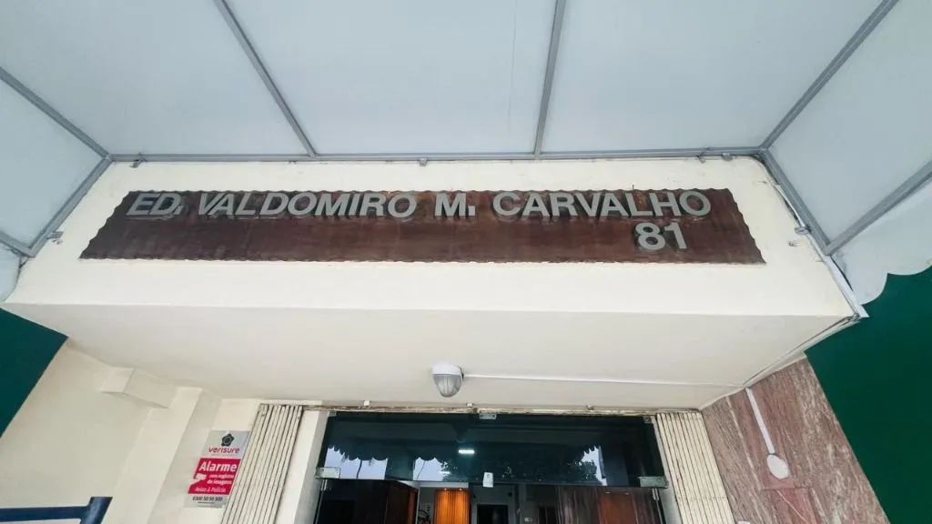 Sala Comercial à Venda - Centro, Araruama/RJ - Foto 2