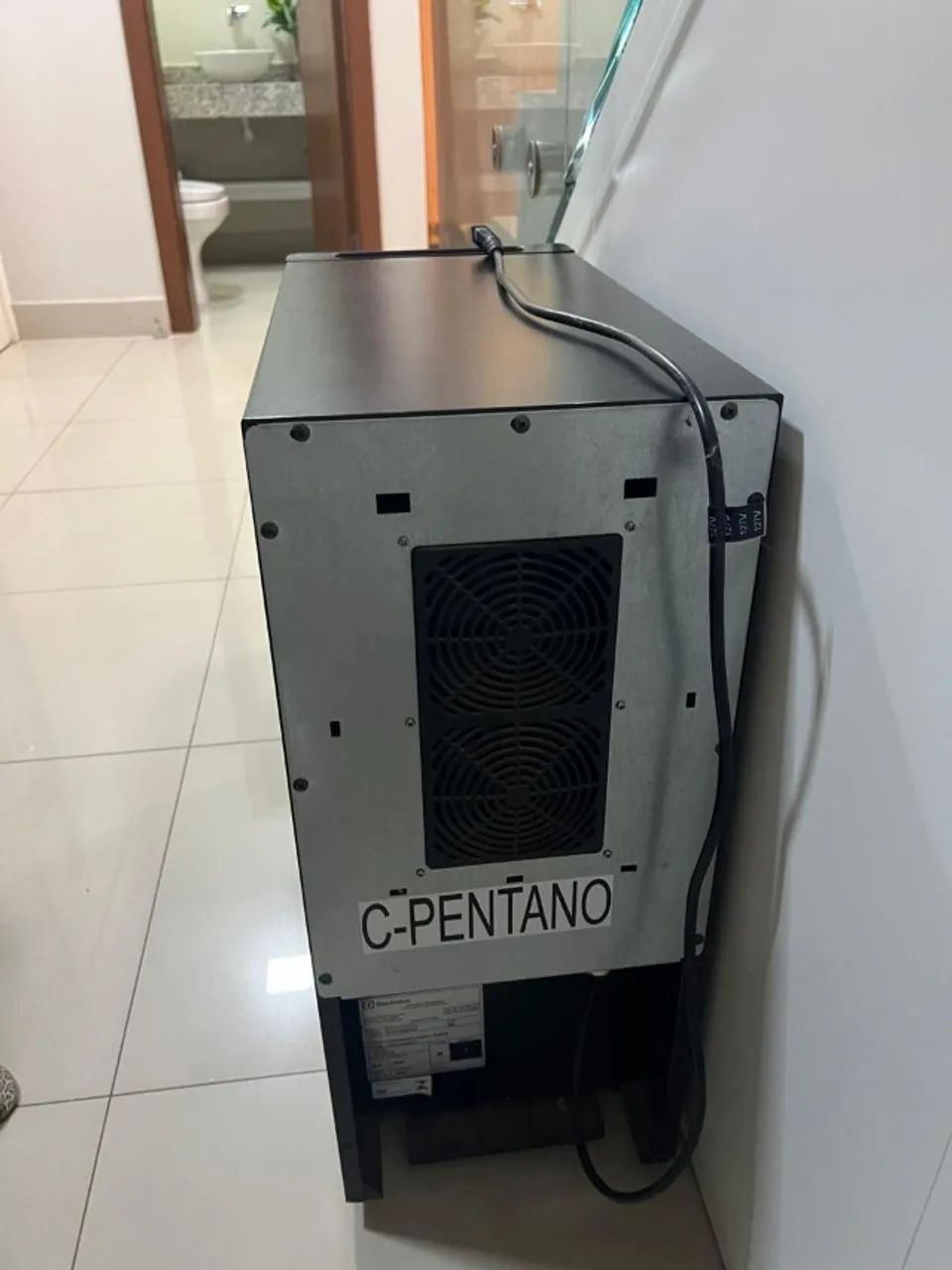 Adega 12 garrafas - Electrolux - Foto 4