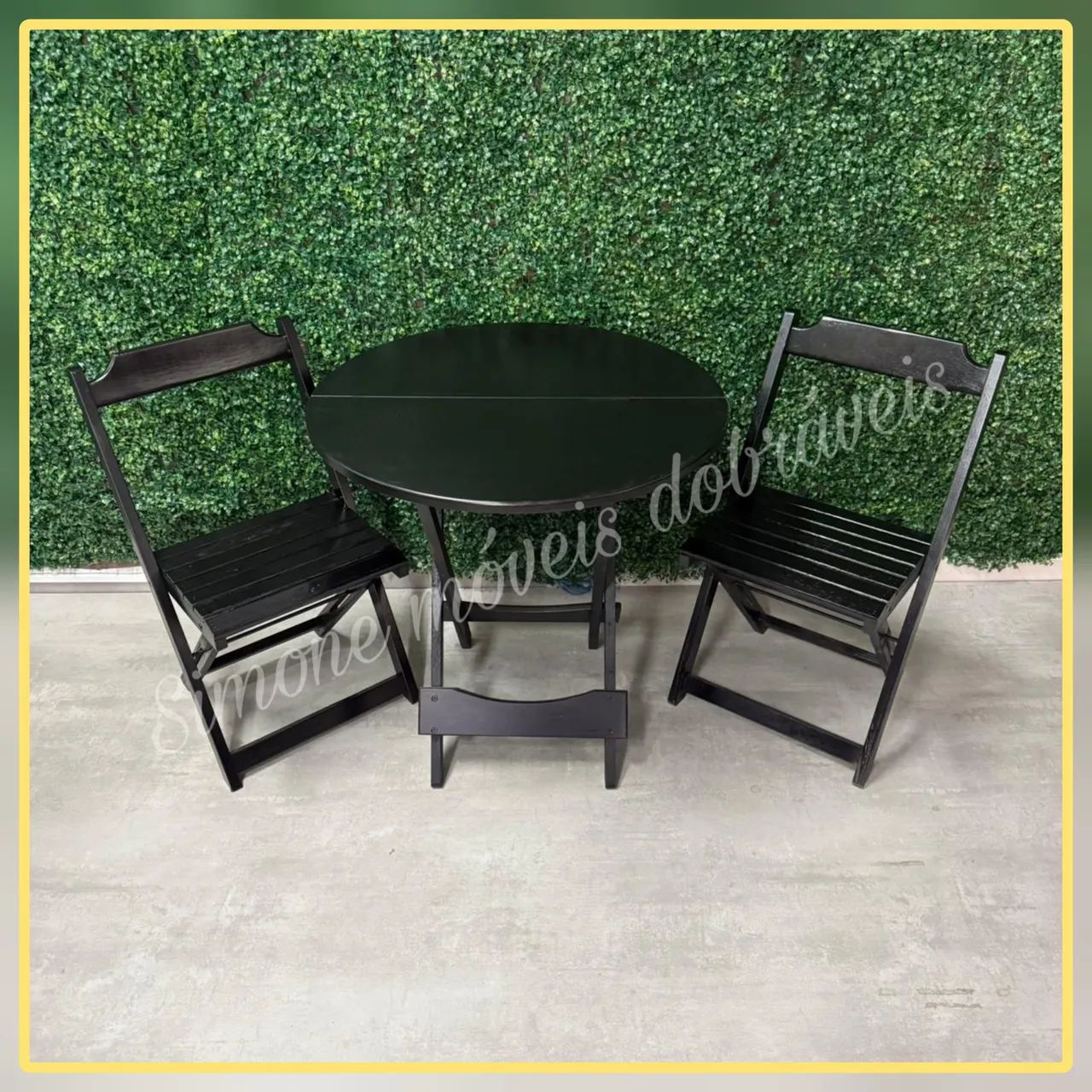Conjunto Dobrável 70x70 com cadeiras 