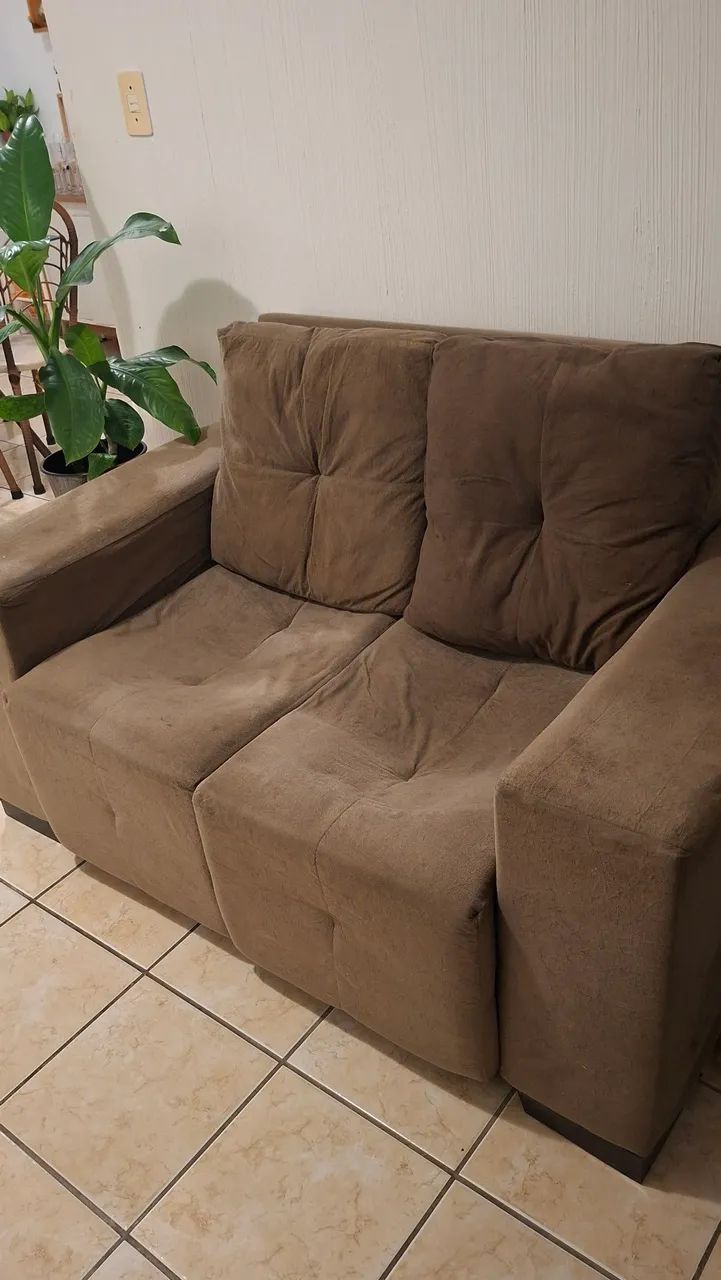 Sofá retrátil 2 lugares