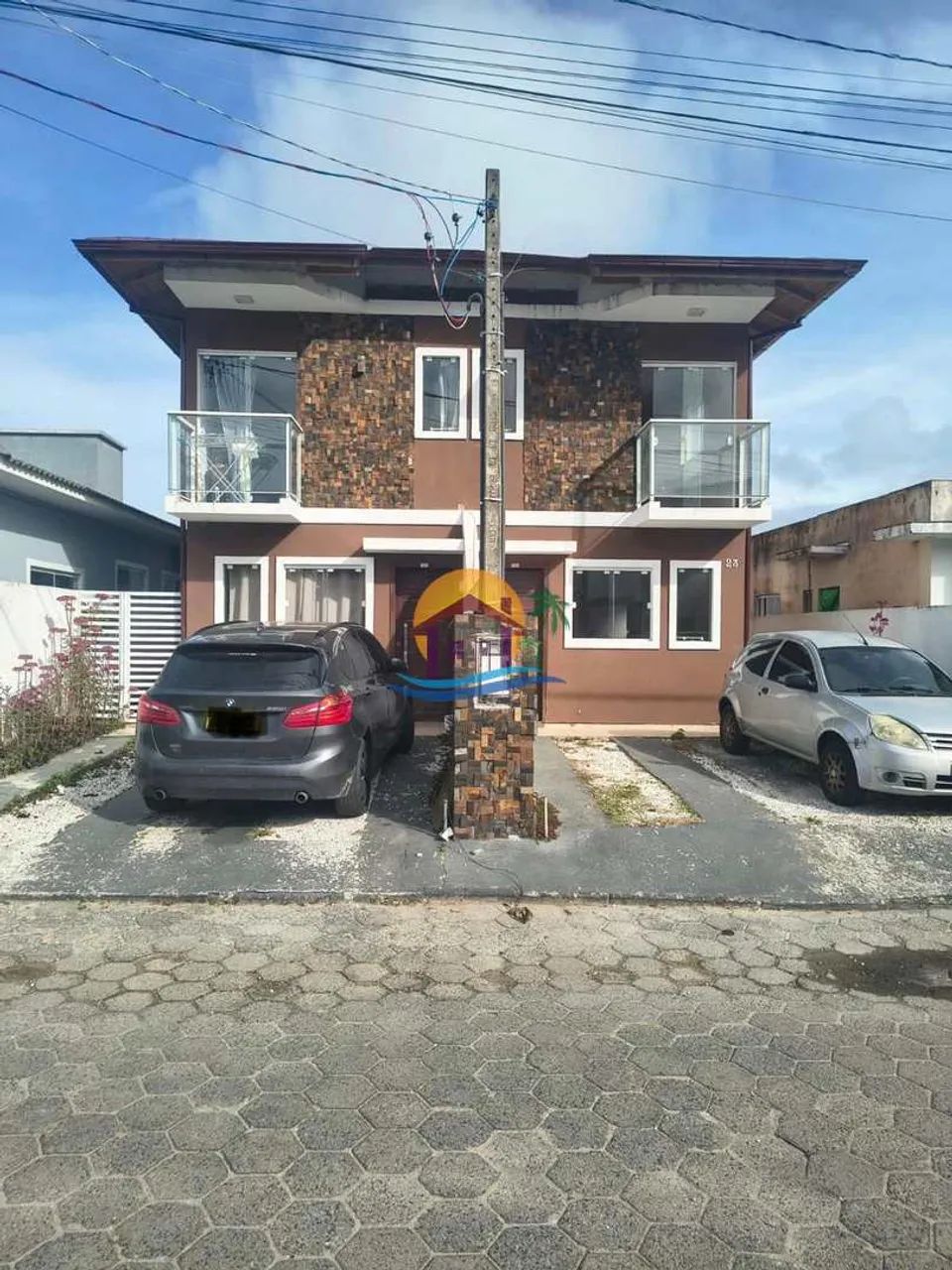 Prédio com 4 quartos, São João do Rio Vermelho, Florianópolis - R$ 1.4 mi, Cod: 851
