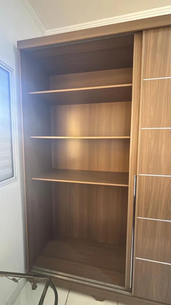 Guarda-roupa semi novo  - Foto 3