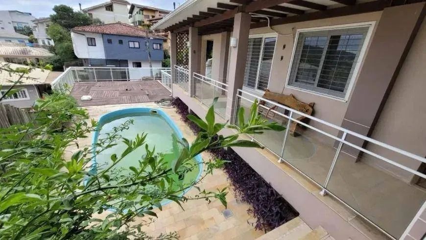 Casa com Piscina e 3 quartos à venda no bairro Saco dos Limões, em Florianópolis. - Foto 2