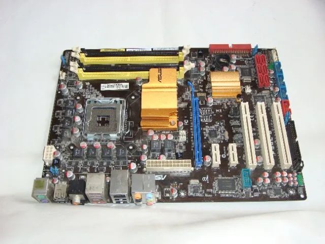 Placa mãe Asus com defeito (Leia o anúncio) - Foto 2