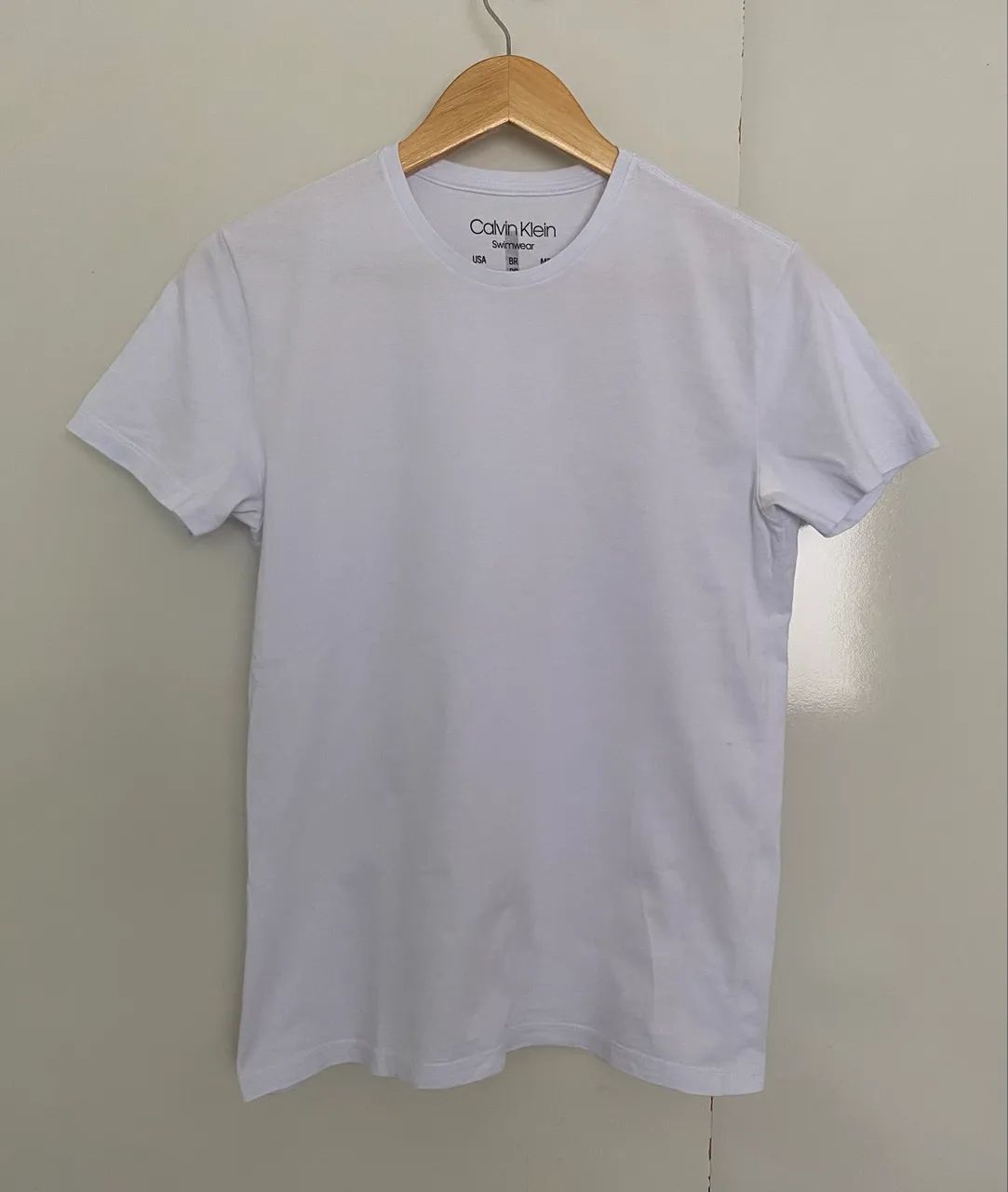 Camiseta Calvin Klein Swimwear Logo Costas Branca Original - PP - Foto 2