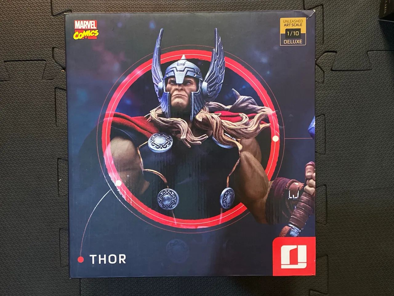 Action Figure Thor Iron Studios