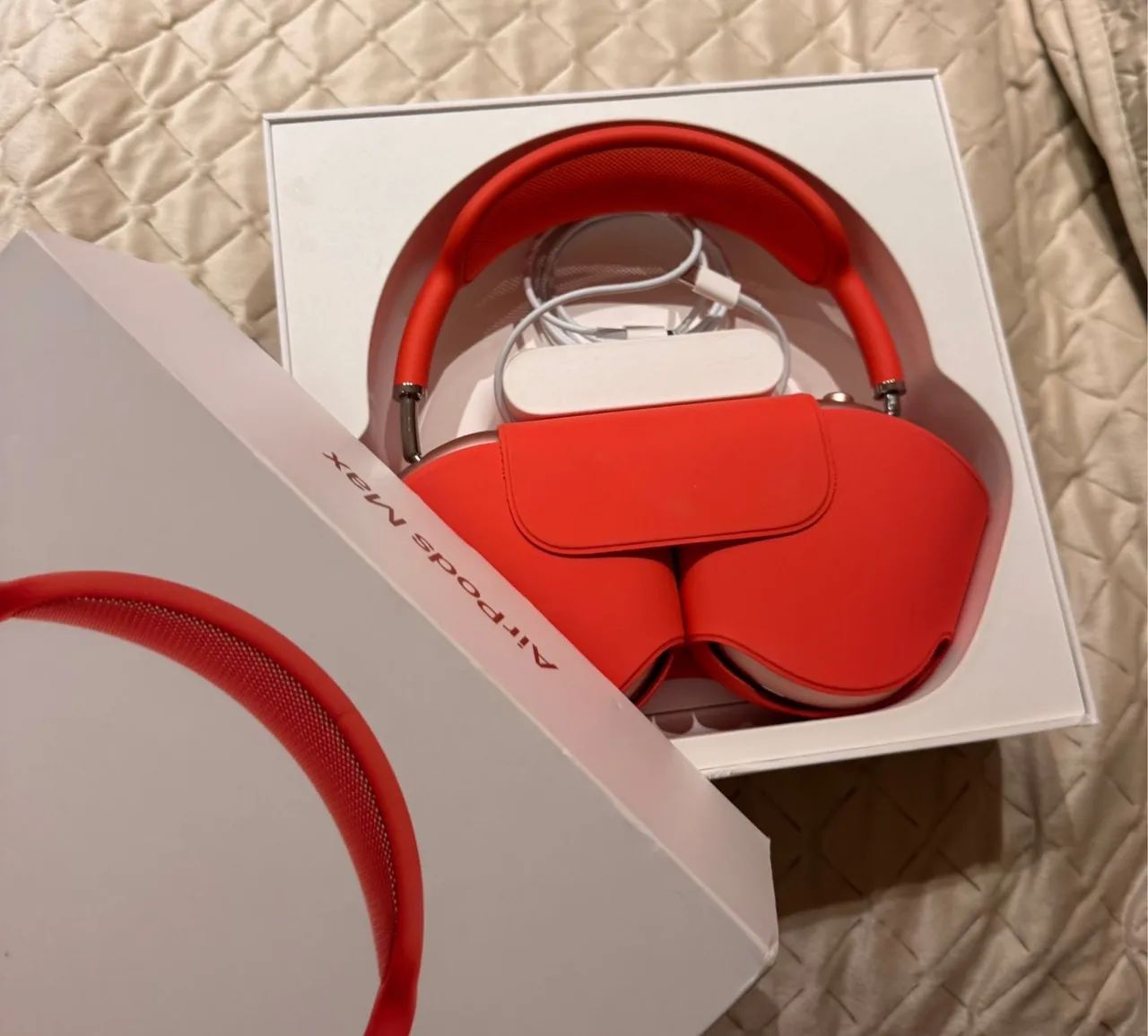 AirPods Max Vermelho  - Foto 2