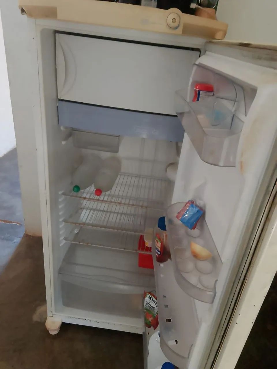 Geladeira a venda  - Foto 2