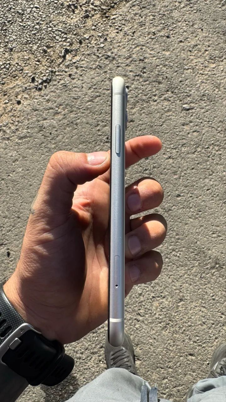 IPHONE 11 NOVISSIMO - Foto 3