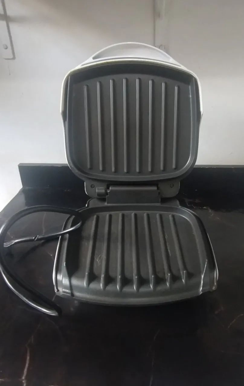 George Foreman Grilling Machine GBZ2 - 110V - Foto 2