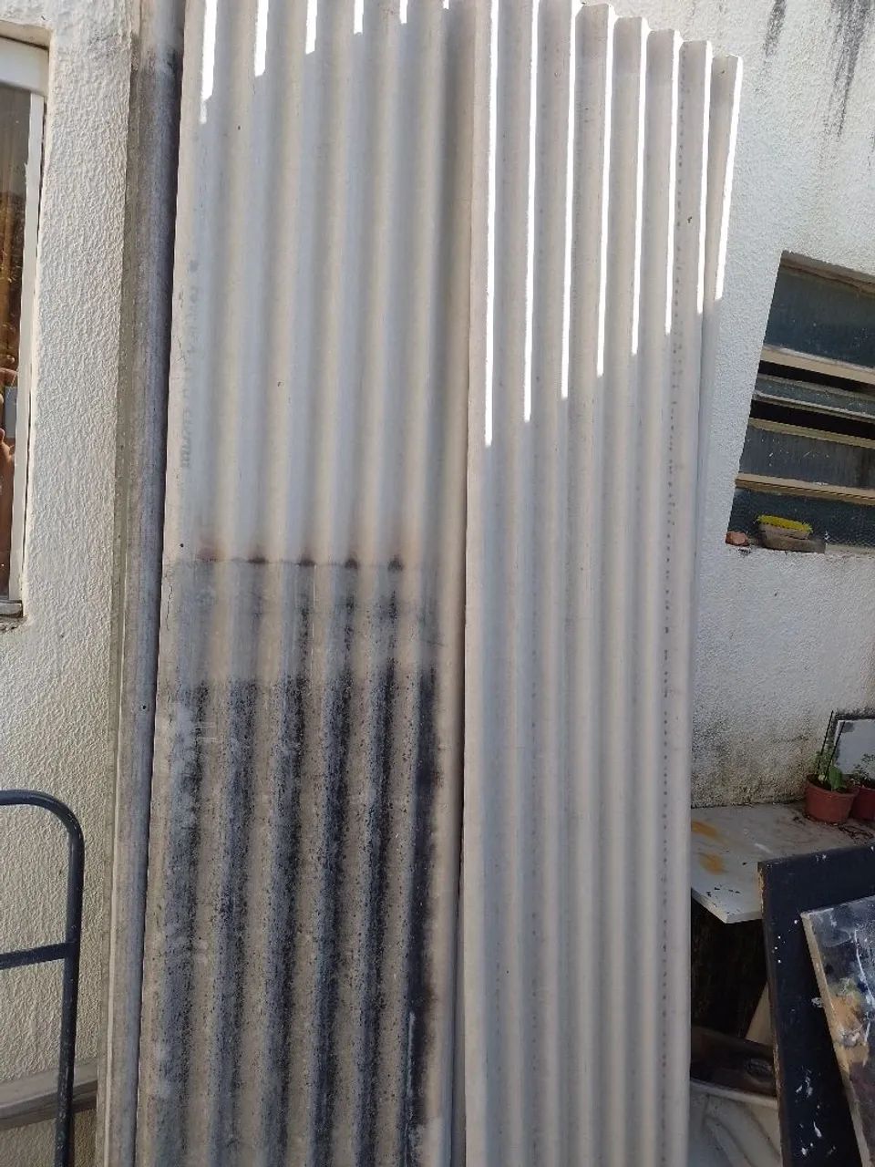 Vende se telhas usadas em bom estado 