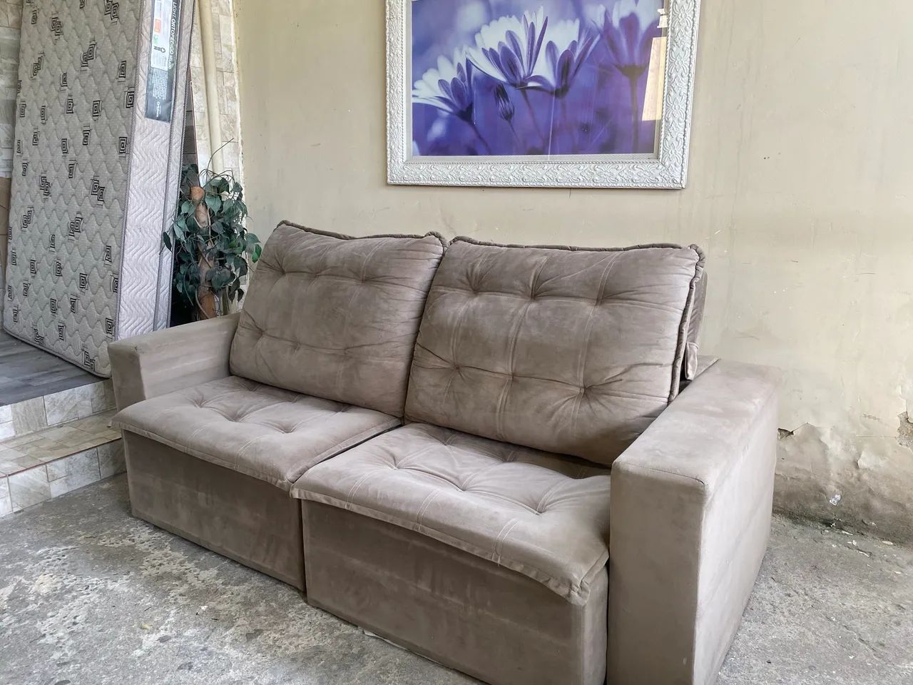 Sofá retrátil reclinável 