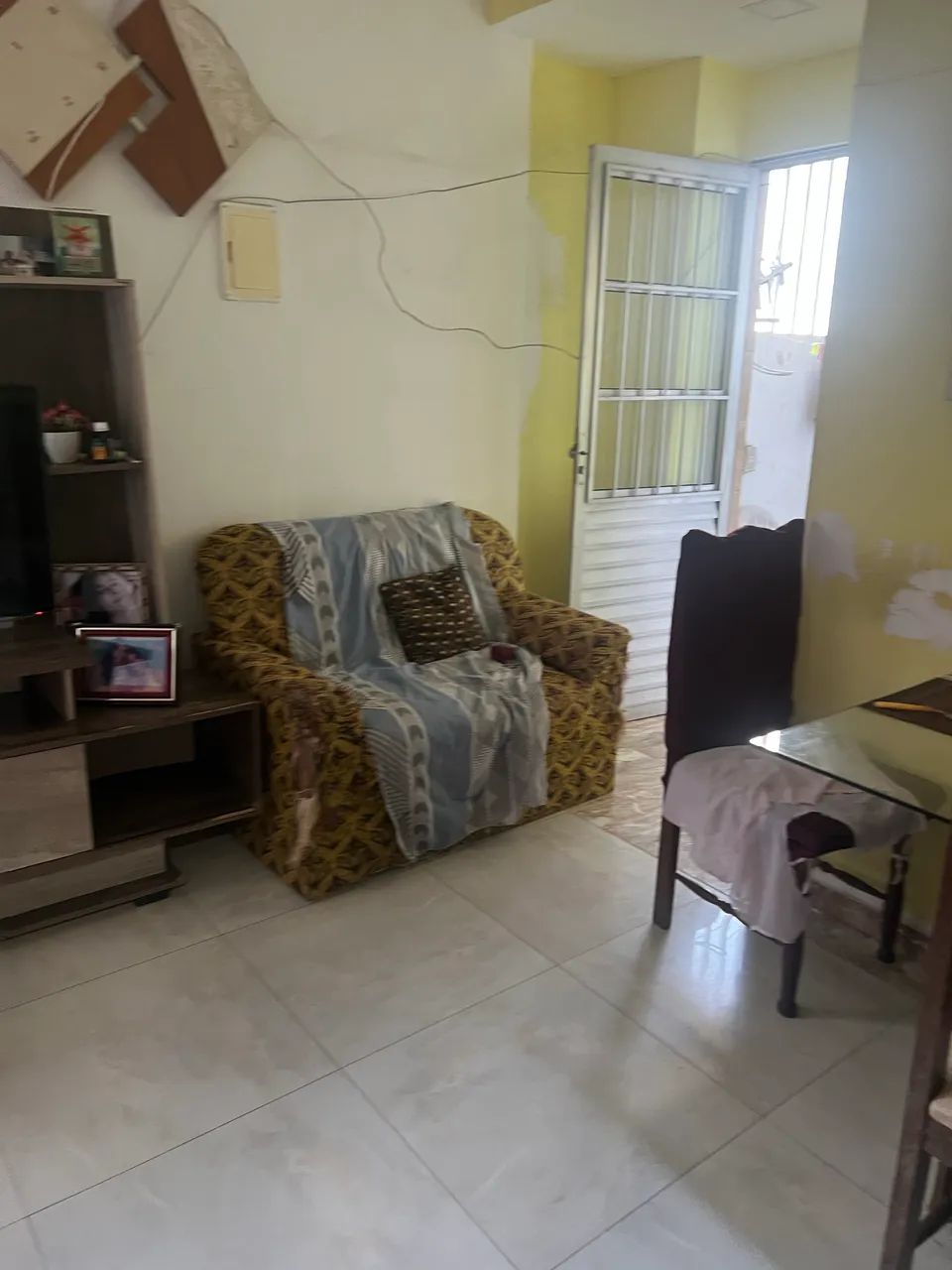 Vendo casa 2 quartos 750000 - Foto 3