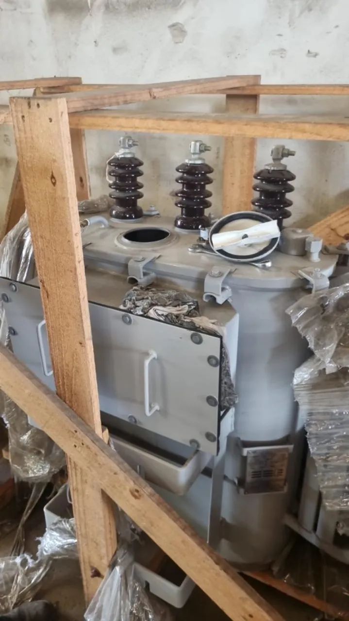 Transformador Trifásico à óleo 150 kva 15 kv 380V