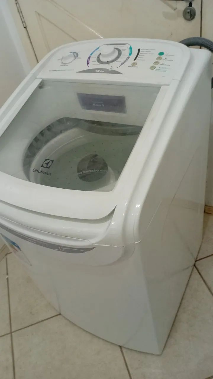 Máquina de lavar roupas Electrolux 10kg revisada com garantia entrega grátis  ! - Foto 5