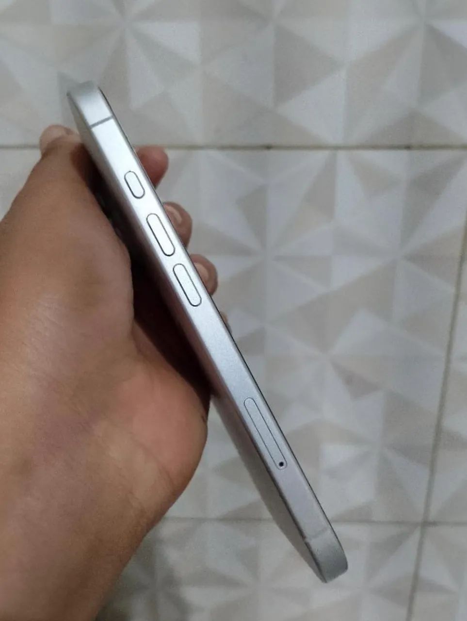 iPhone 16 Branco 128GB - Foto 2