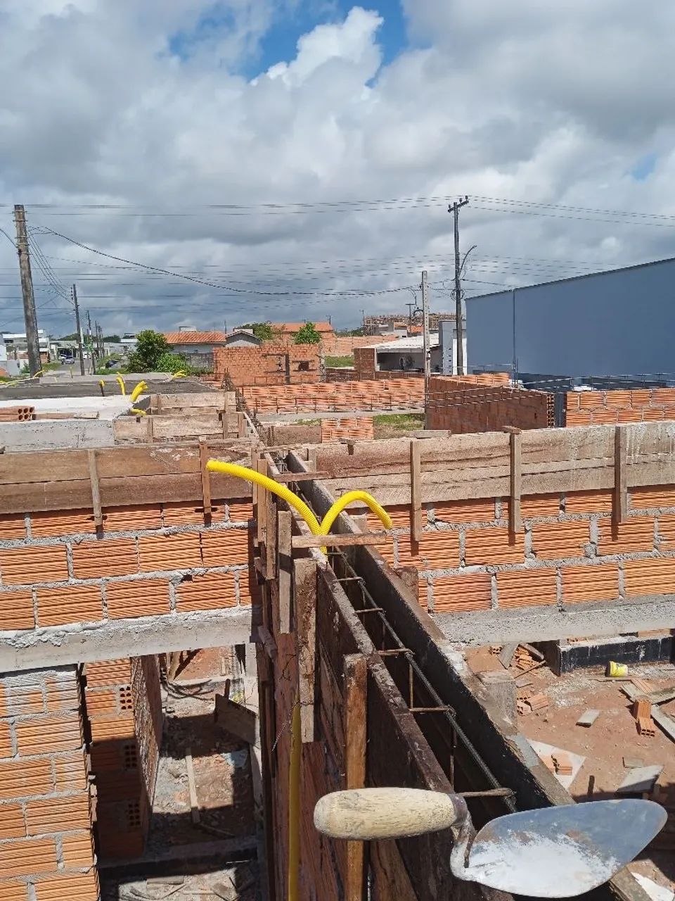 Ajudante/servente de pedreiro - Foto 2