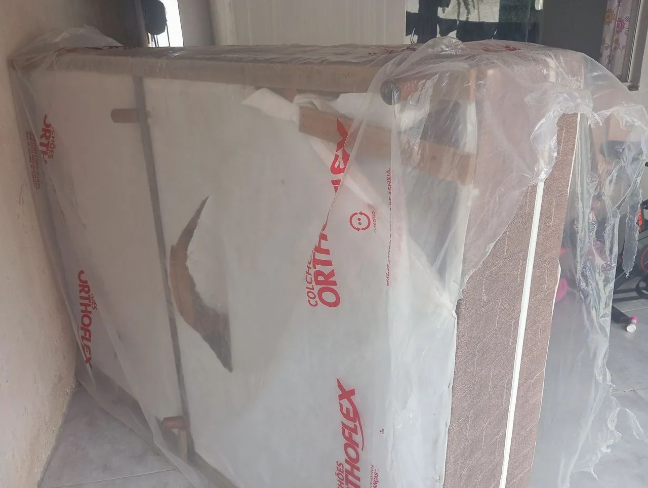 Cama box casal