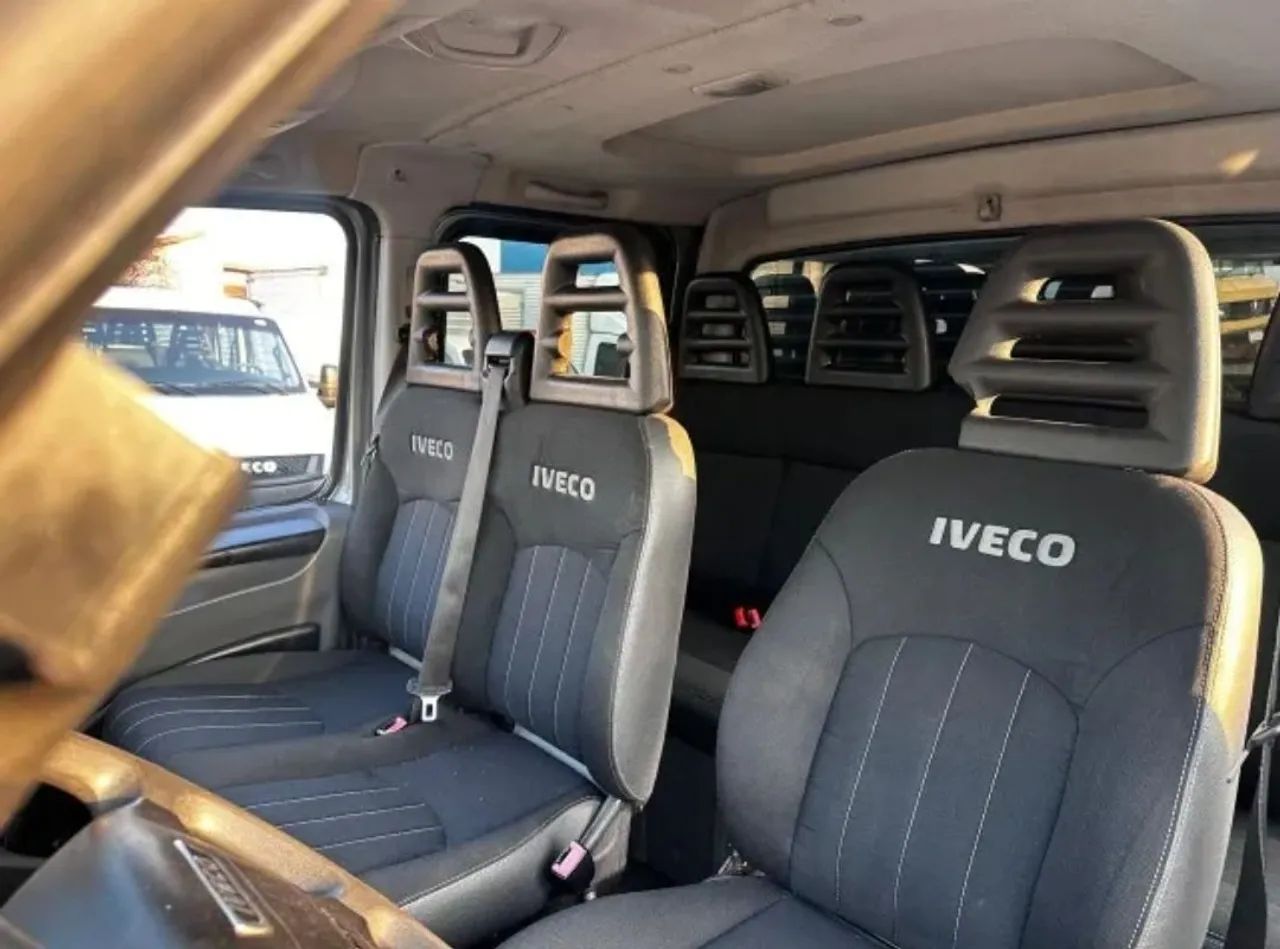 Iveco Daily 35S14  - Foto 5