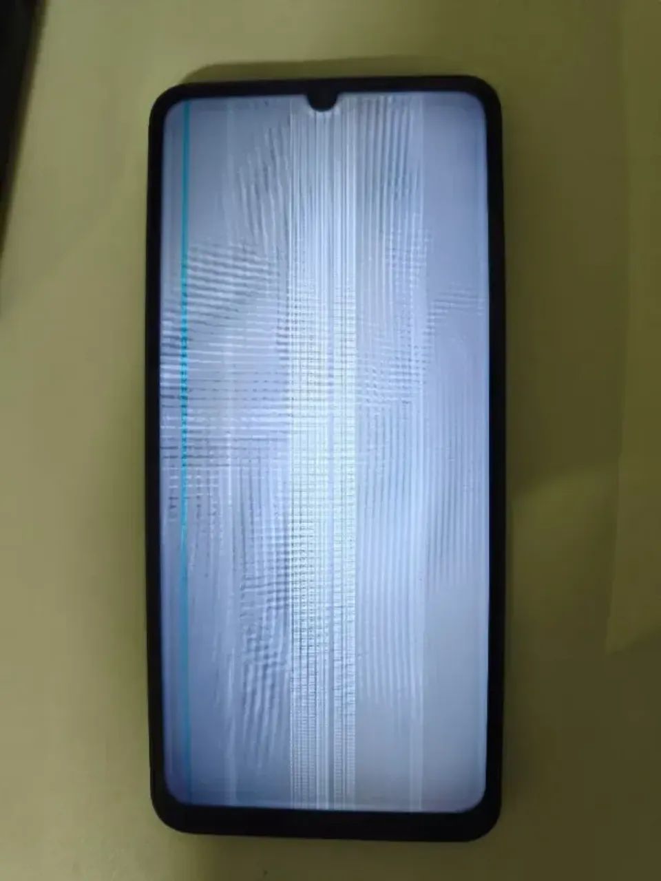 Redmi 13c 256gb com defeito no display (Valor negociável) - Foto 4