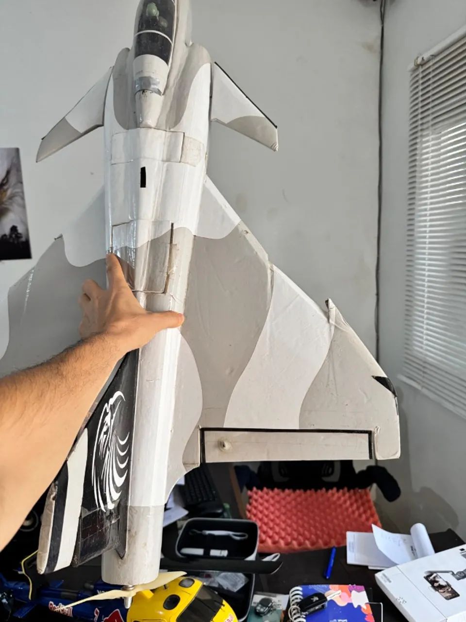Aeromodelo jato Gripen com motor e hélice  - Foto 3