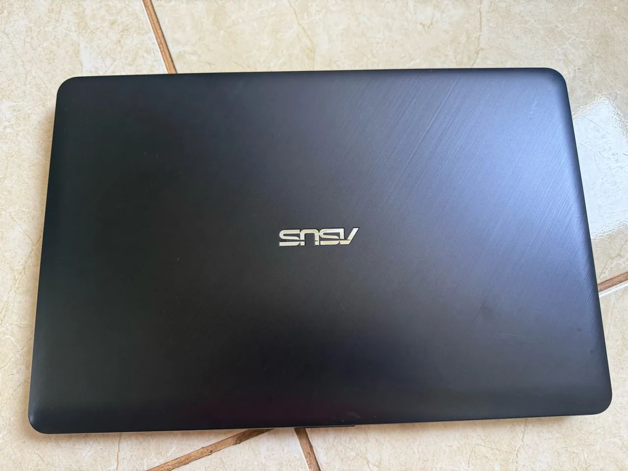 Vendo notebook asus  - Foto 4