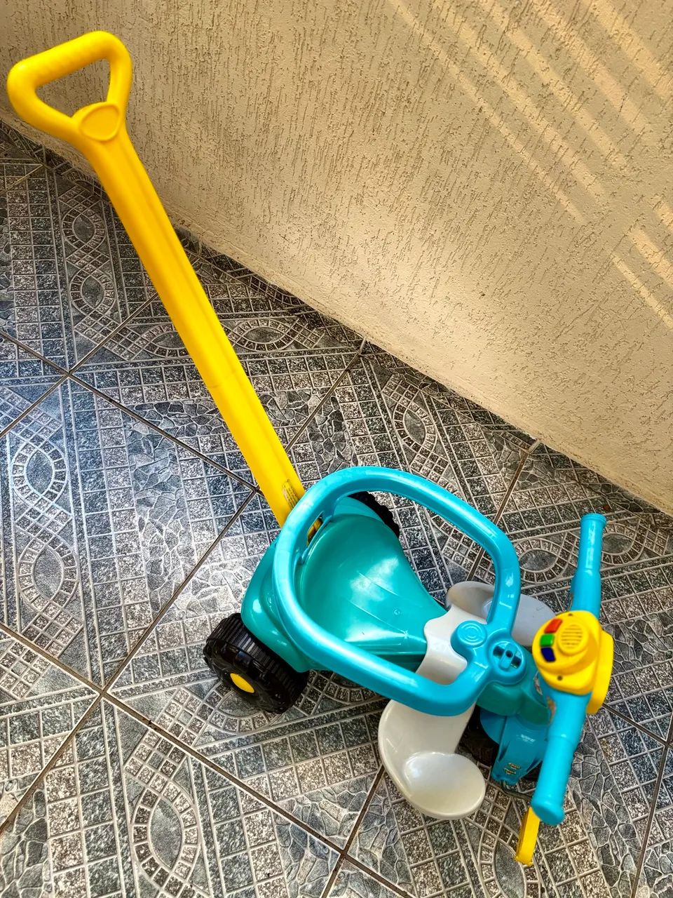 Triciclo Infantil Magic Toys Cebolinha