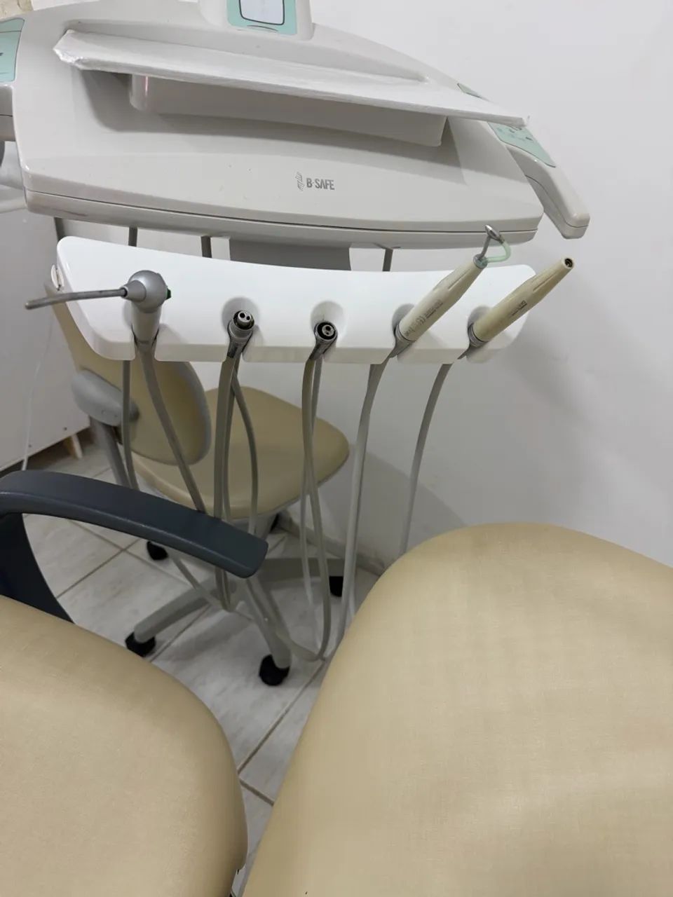 Cadeira odontológica  - Foto 4
