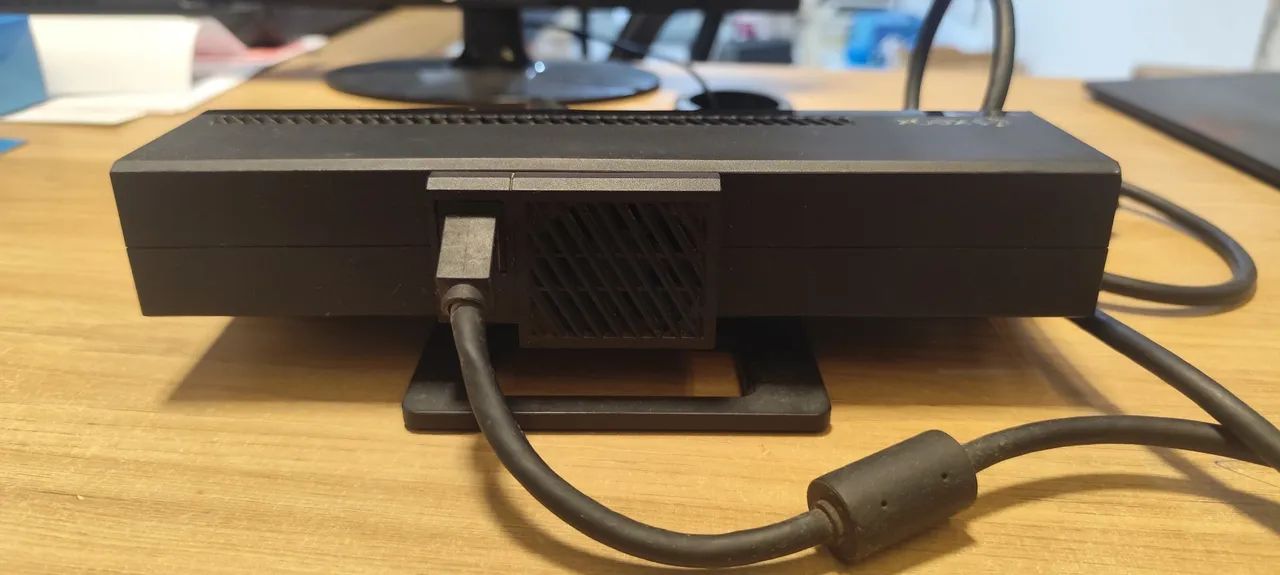 Sensor Kinect para Xbox One (Original) - Usado / Funcionando Perfeitamente - Foto 4