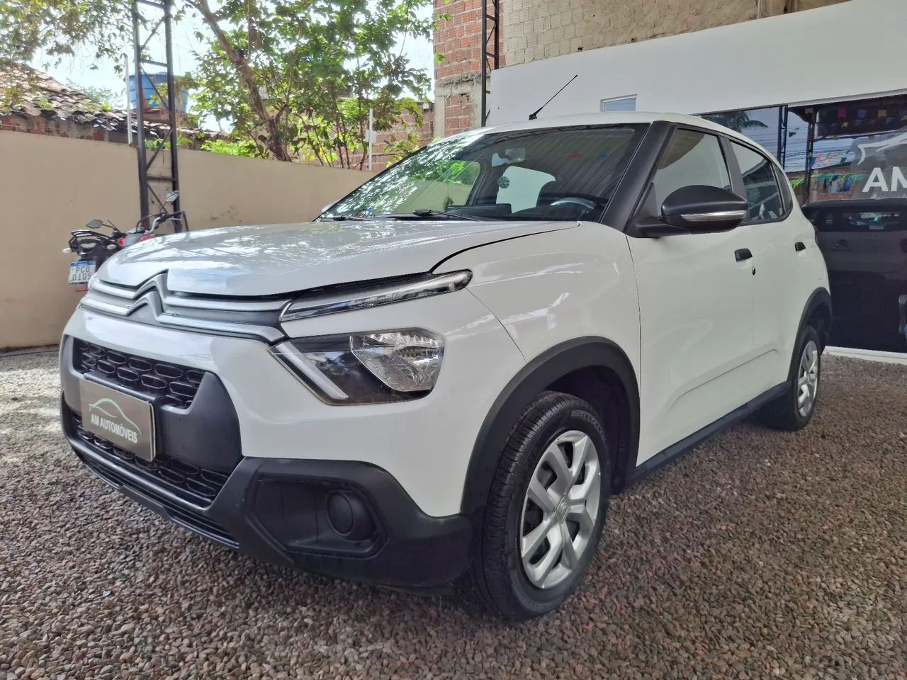 Citroën C3 C3 Live Pack 1.0 Flex 6V 5p Mec. 2024