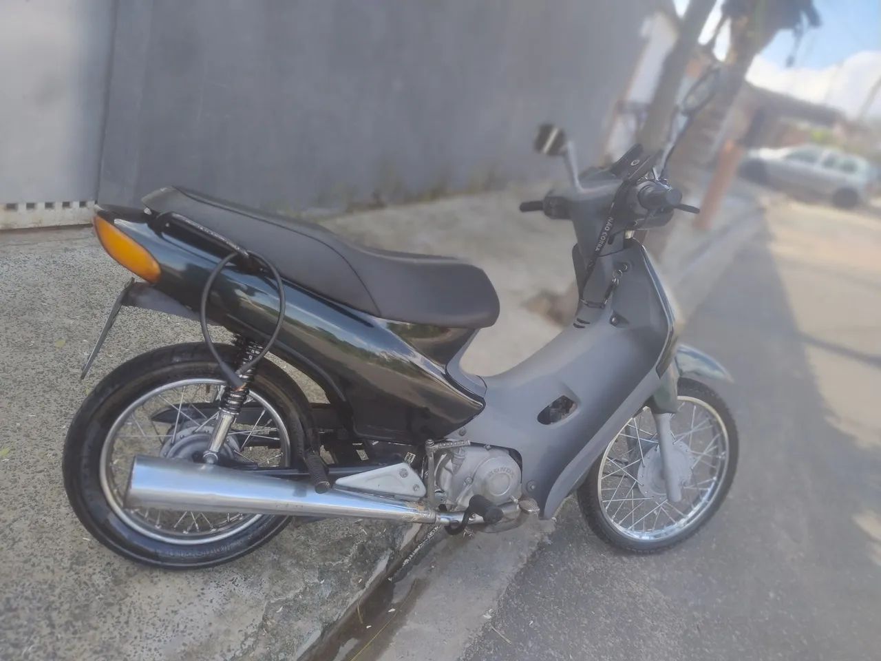 VENDE SE BIZ BEM CONSERVADA  - Foto 4