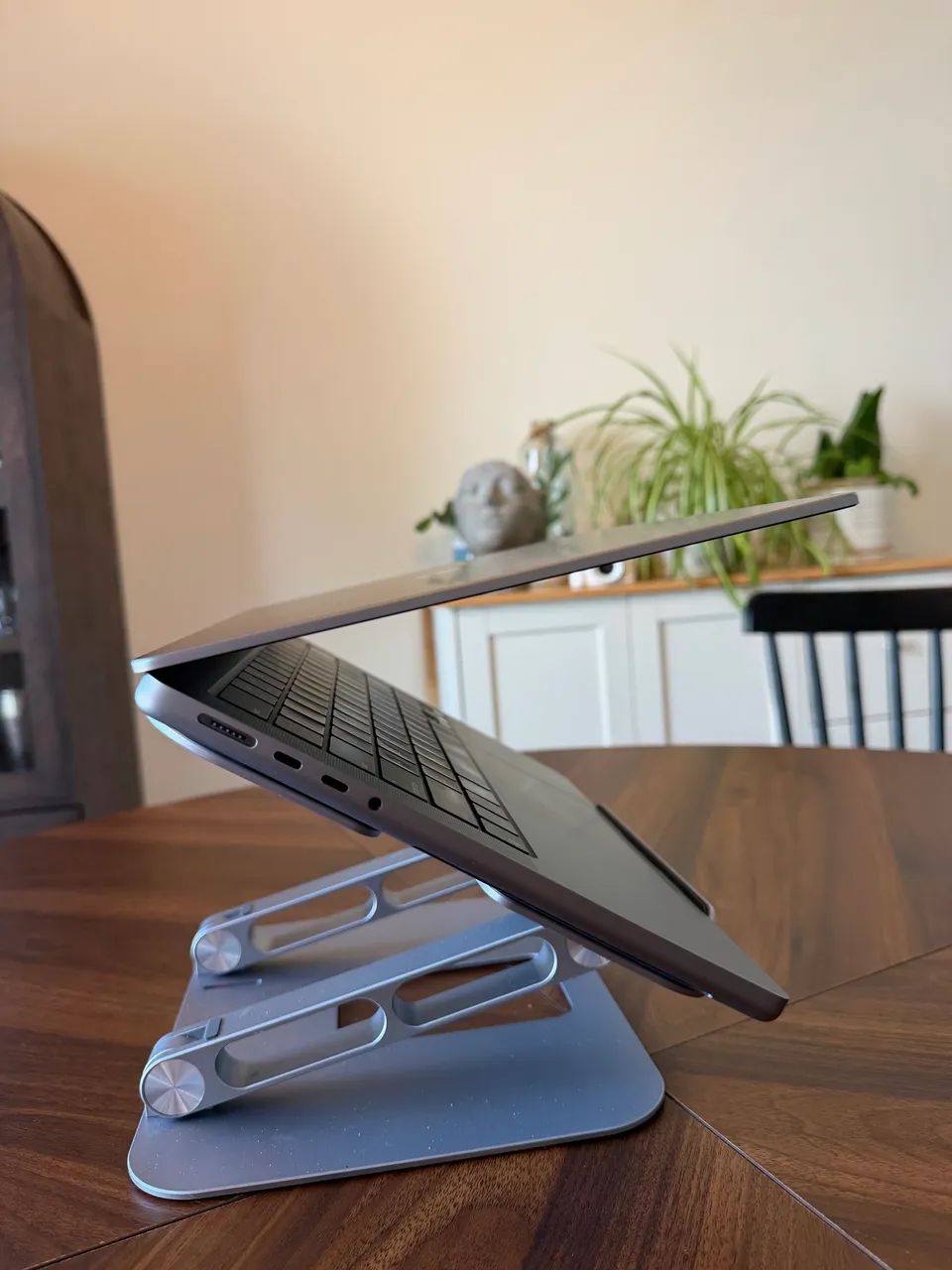 MacBook Pro 14 M1 Pro 16GB 512GB 81 ciclos  - Foto 4