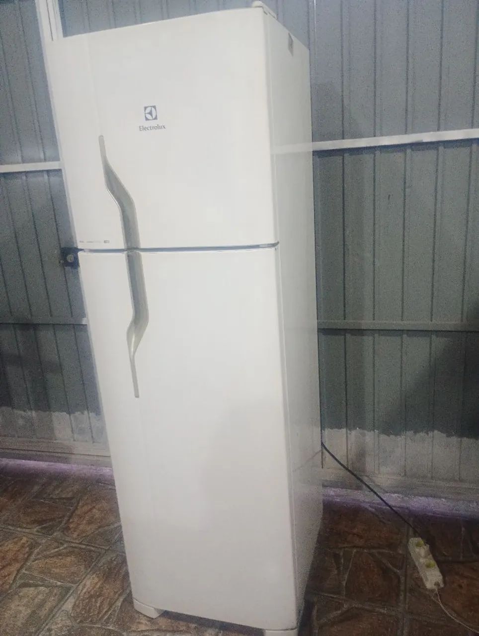 Geladeira Eletrolux Frost Free  - Foto 2