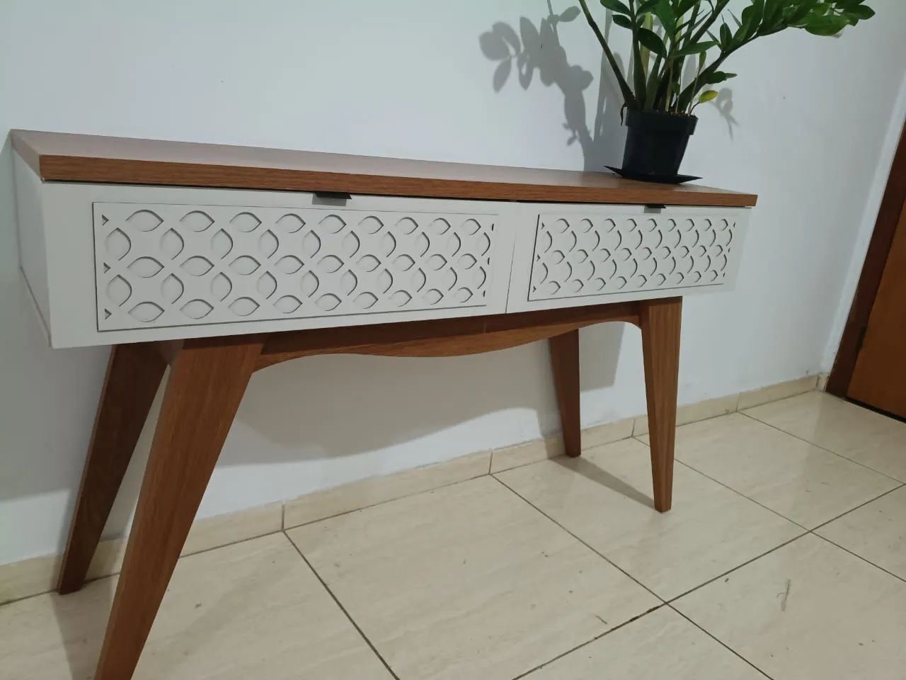 Vende-se aparador de sala 
