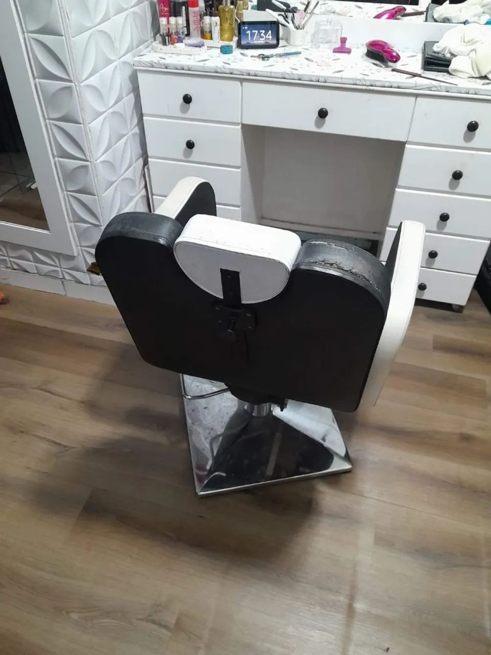 Cadeira para salão de beleza/ cabeleireiro  - Foto 4