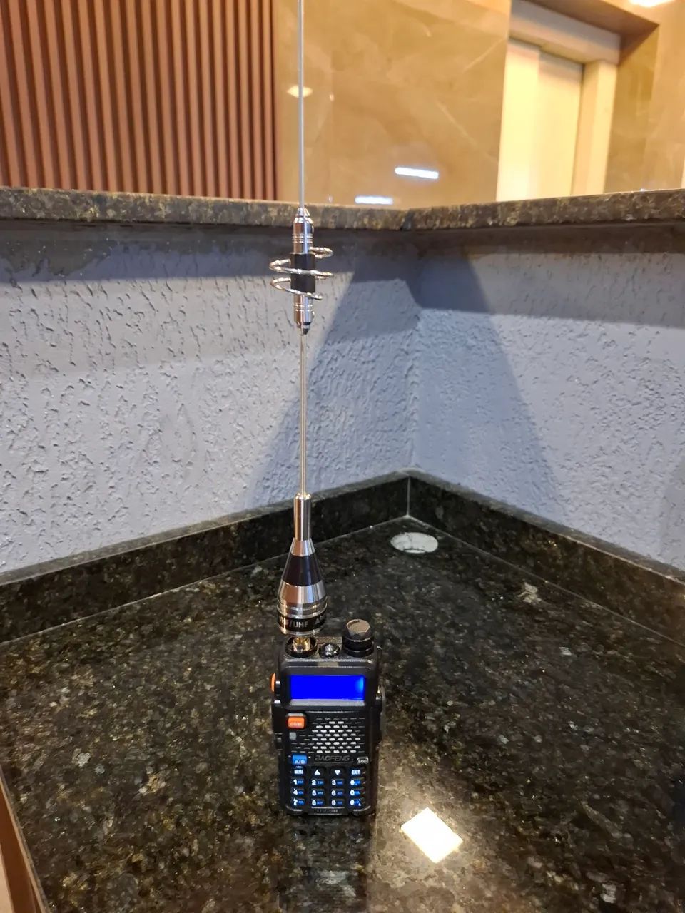 Vendo tudo ht antena mais carregador  - Foto 5