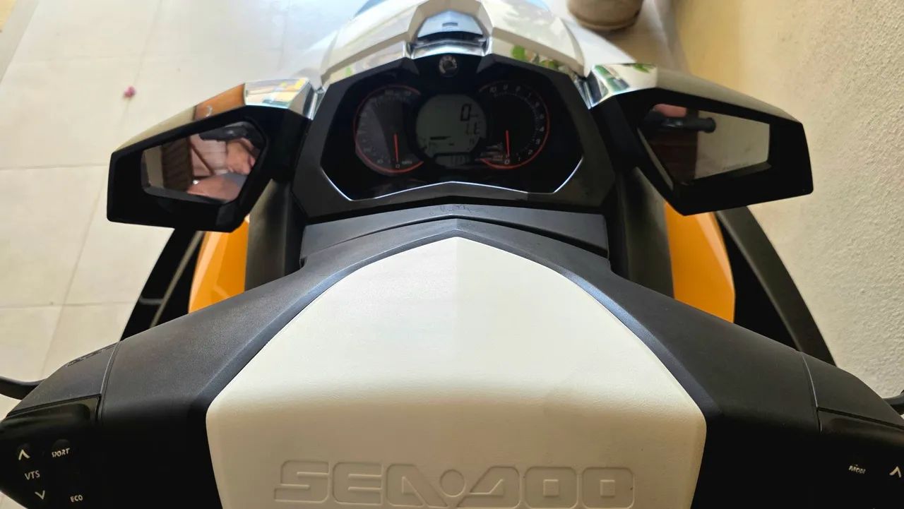 Jetski Seadoo GTR 215 + Brindes de lazer - Foto 5