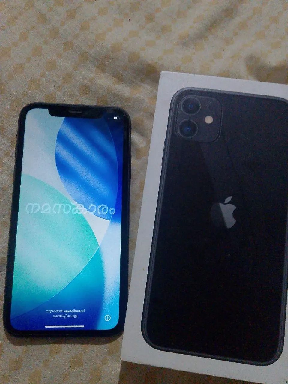 Vende se iPhone 11 novo , tem documento 