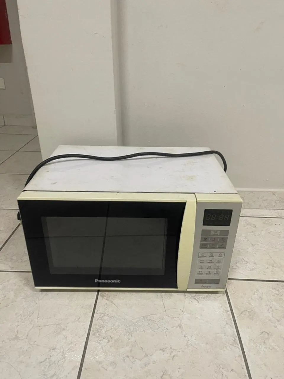 Microondas - RETIRADA DE PEÇAS