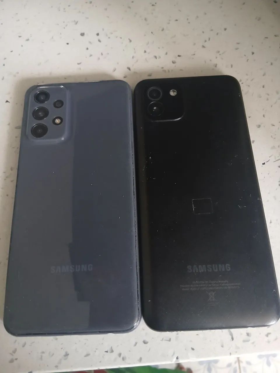Celular pra conserto 