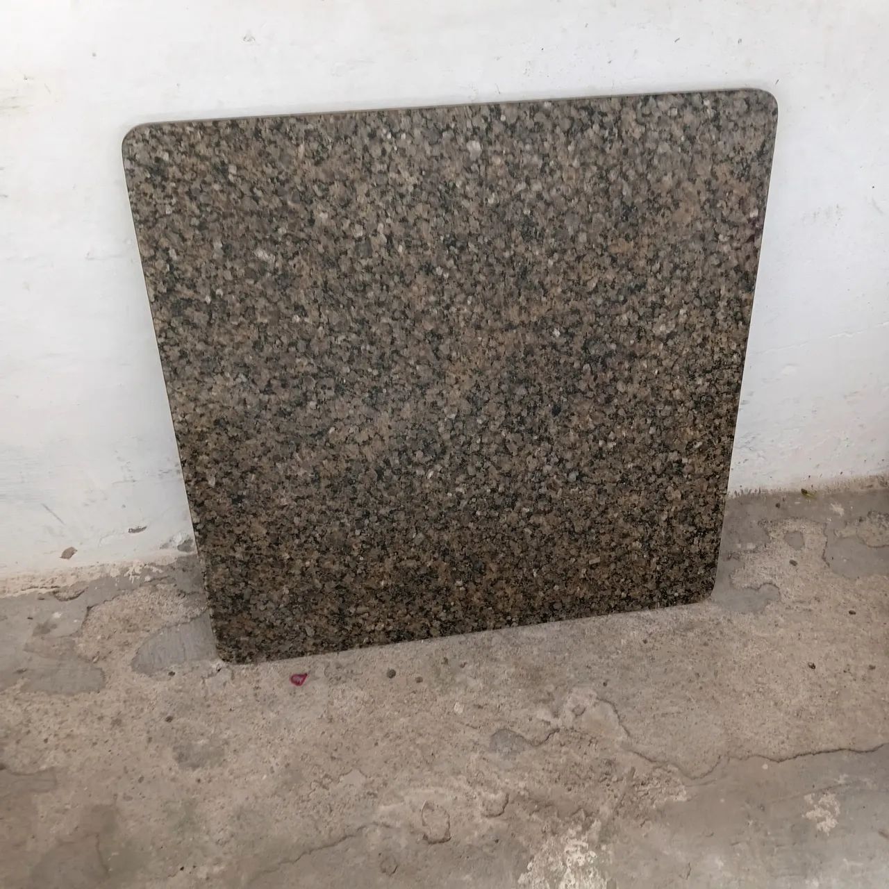 Mesa de granito 75×75 - Foto 2