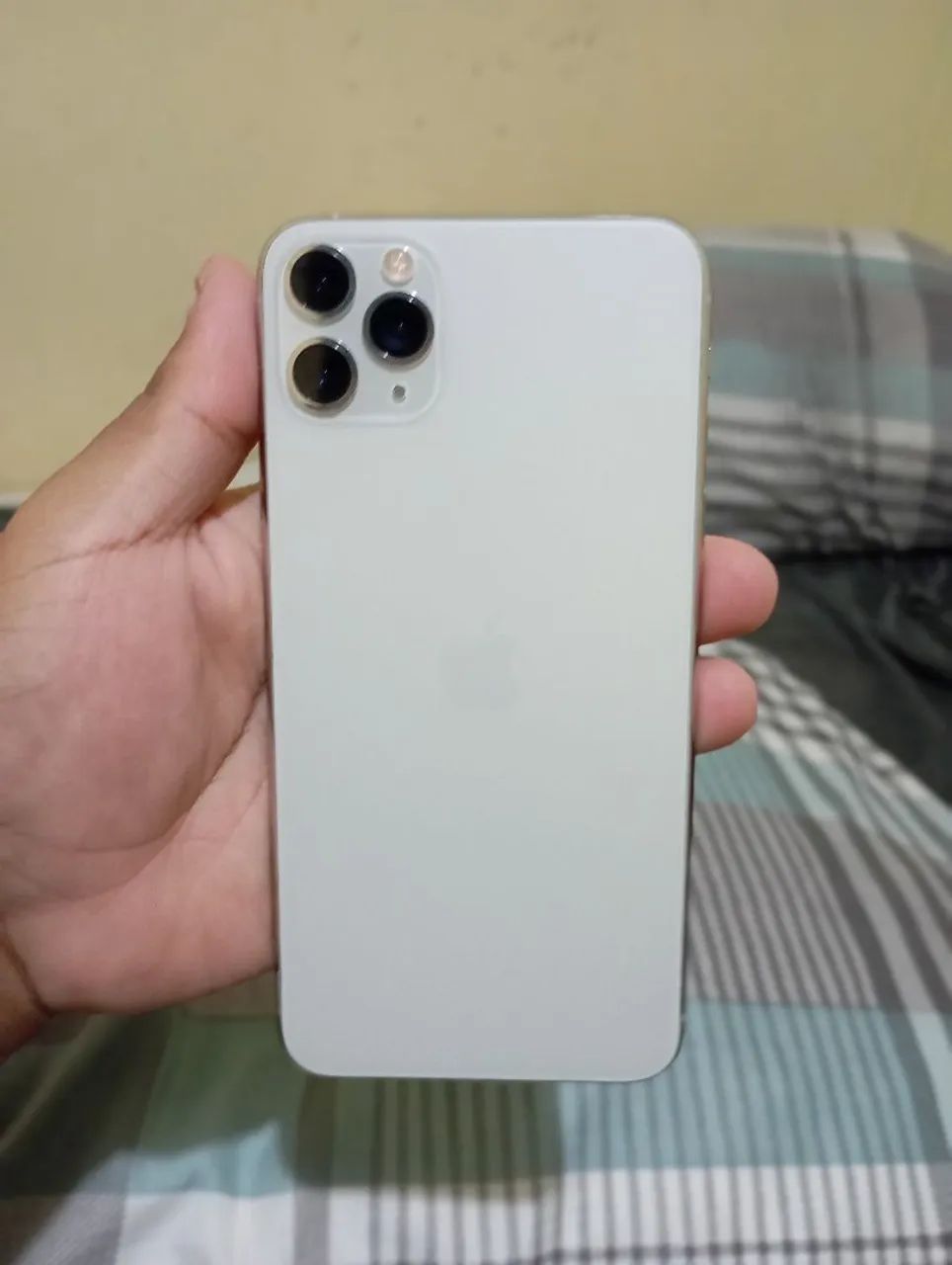 Vende-se um iPhone 11 pro Max  - Foto 2