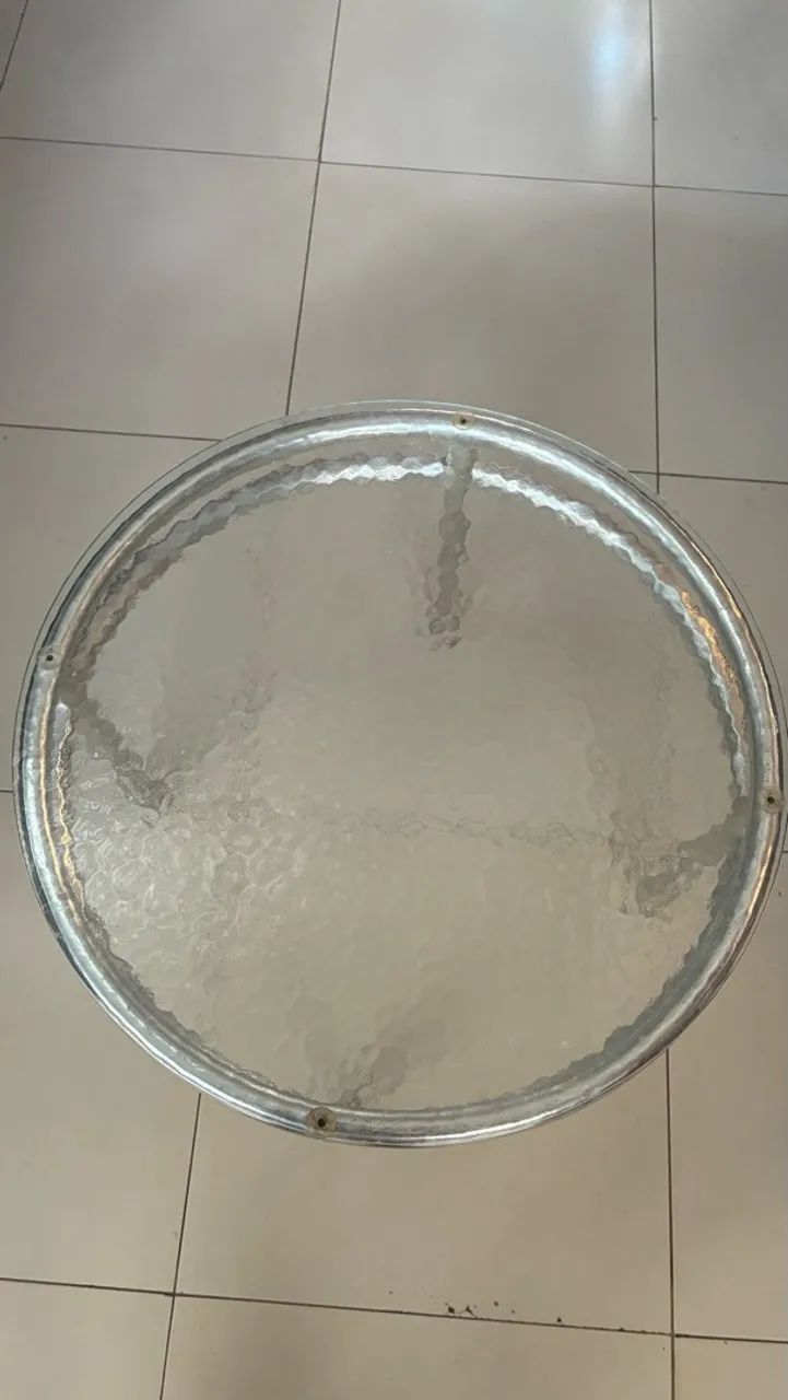 Centro de inox e vidro 