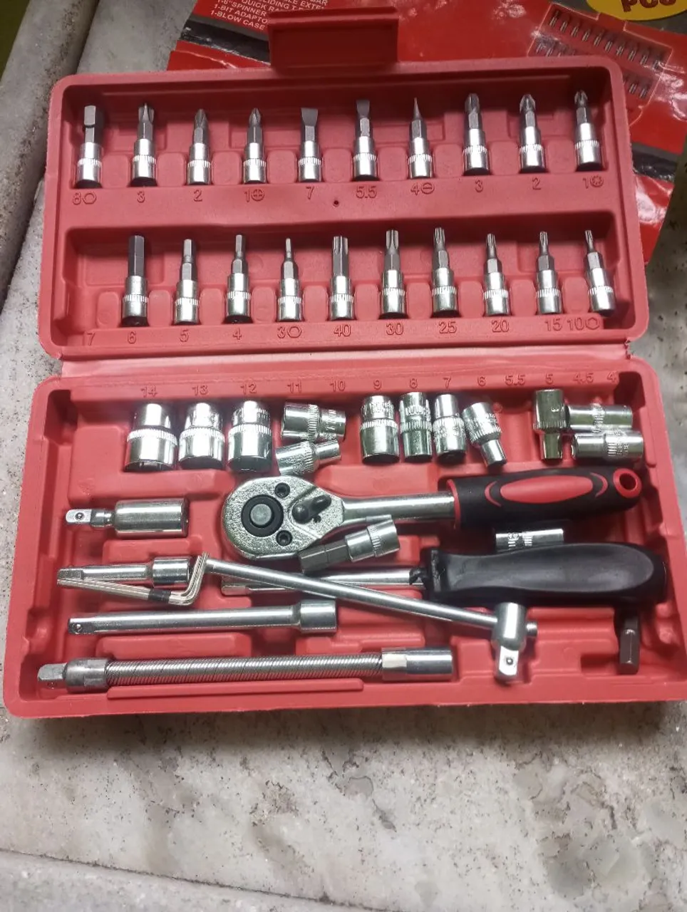 Maleta de ferramentas Kit com 46 pcs Jogo de Soquetes e Chave