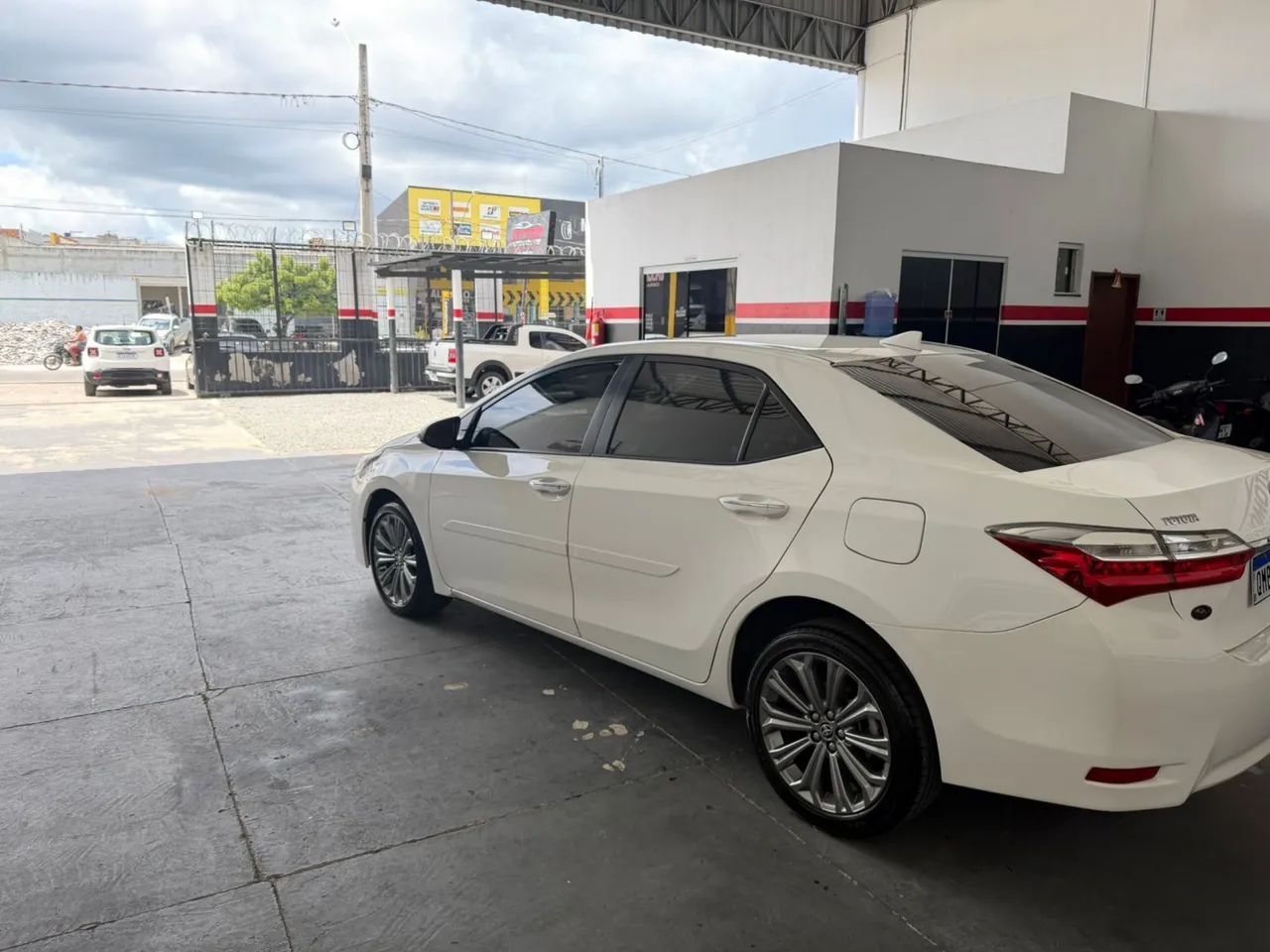 Toyota Corolla XEI 2.0 Flex 16V Aut. 2018 - Foto 3