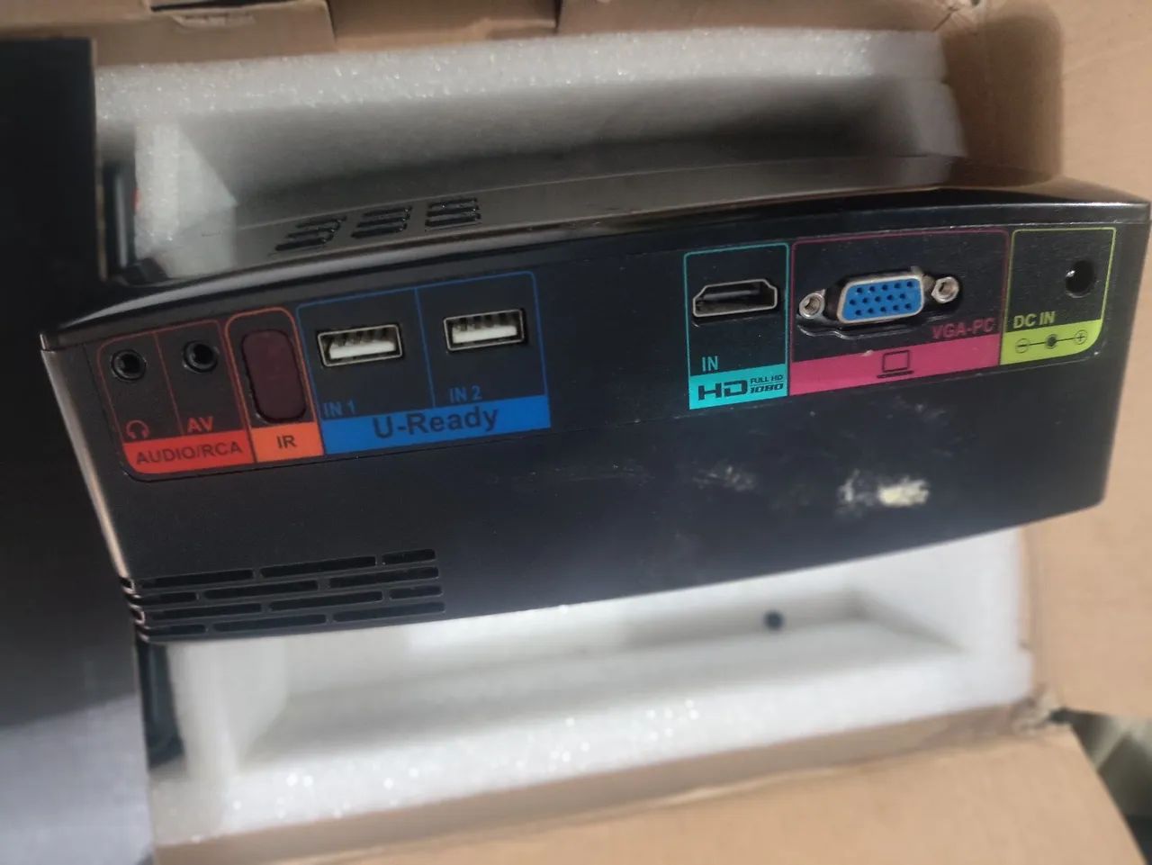 Projetor GP 80 com hdmi  - Foto 2